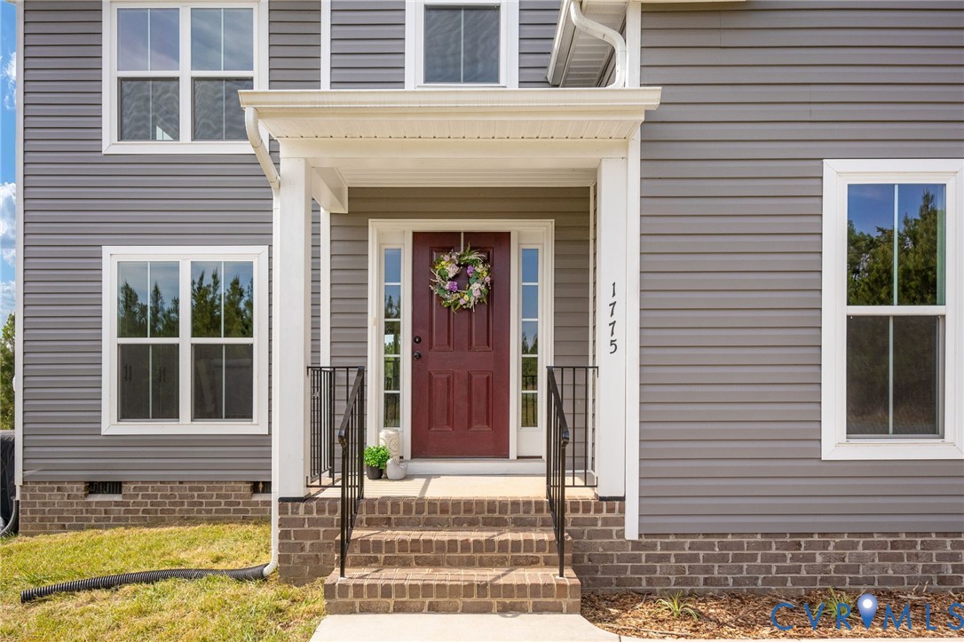 1775 W Old Mountain Road