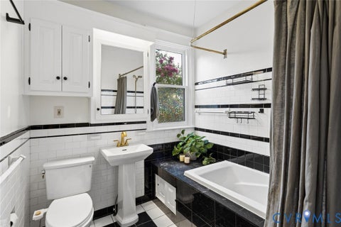 Tiny photo for 518 W 25th Street, Richmond, VA 23225 (MLS # 2624160)