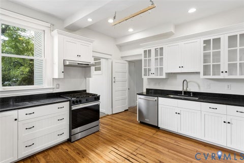 Tiny photo for 518 W 25th Street, Richmond, VA 23225 (MLS # 2624160)