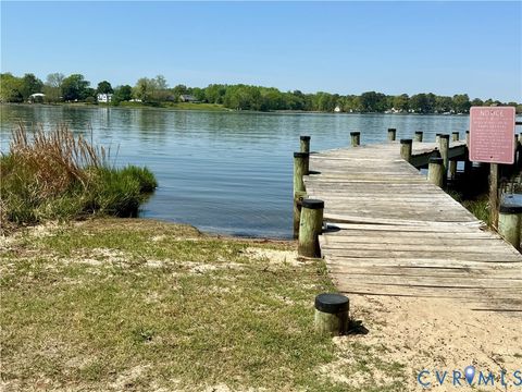 Tiny photo for 267 Shore Drive Dr, Middlesex, VA 23071 (MLS # 2609681)