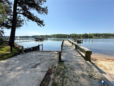 Tiny photo for 267 Shore Drive Dr, Middlesex, VA 23071 (MLS # 2609681)