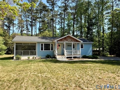 Tiny photo for 267 Shore Drive Dr, Middlesex, VA 23071 (MLS # 2609681)