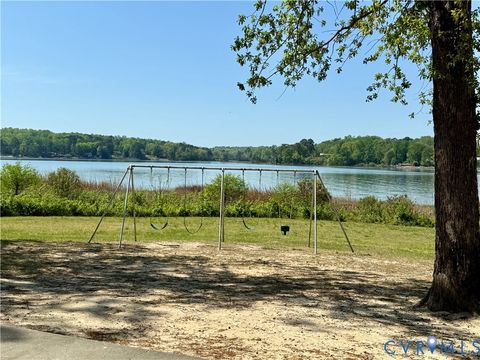 Tiny photo for 267 Shore Drive Dr, Middlesex, VA 23071 (MLS # 2609681)