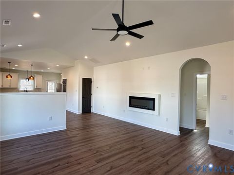 Tiny photo for 7969 Pennsylvania Avenue, West Point, VA 23181 (MLS # 2605290)