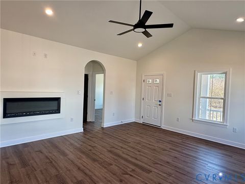 Tiny photo for 7969 Pennsylvania Avenue, West Point, VA 23181 (MLS # 2605290)