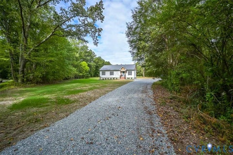 Tiny photo for 368 Greenbriar Road, Walkerton, VA 23177 (MLS # 2628489)