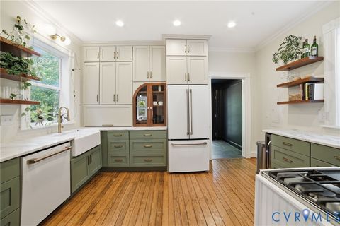 Tiny photo for 517 N 33rd Street, Richmond, VA 23223 (MLS # 2610991)