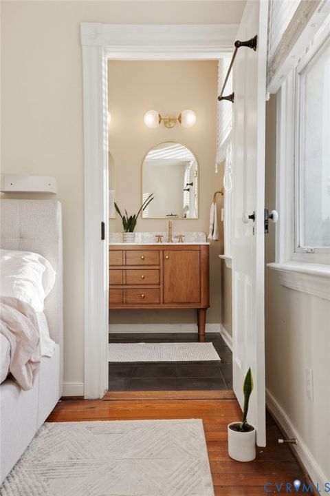 Tiny photo for 517 N 33rd Street, Richmond, VA 23223 (MLS # 2610991)