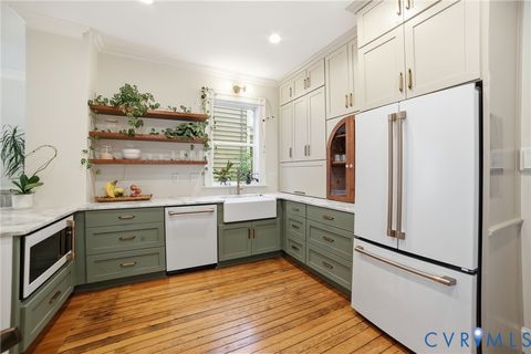 Tiny photo for 517 N 33rd Street, Richmond, VA 23223 (MLS # 2610991)