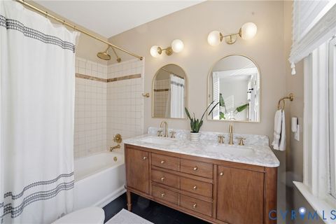 Tiny photo for 517 N 33rd Street, Richmond, VA 23223 (MLS # 2610991)