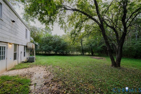 Tiny photo for 217 Woodrow Avenue, Farmville, VA 23901 (MLS # 2627057)