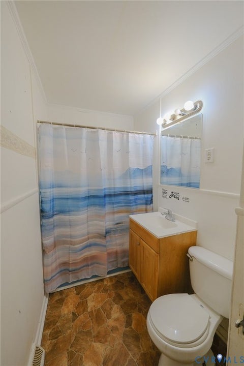 Tiny photo for 217 Woodrow Avenue, Farmville, VA 23901 (MLS # 2627057)