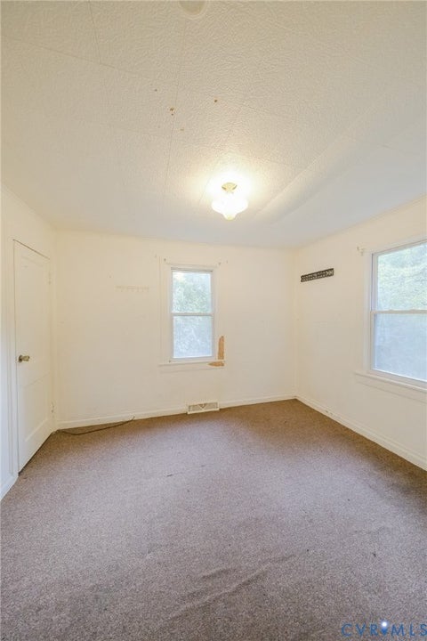 Tiny photo for 217 Woodrow Avenue, Farmville, VA 23901 (MLS # 2627057)