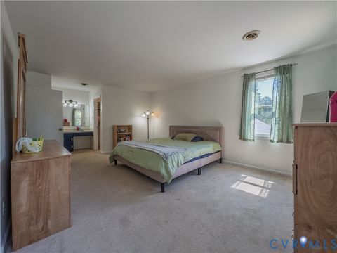 Tiny photo for 932 Germar Court, Colonial Heights, VA 23834 (MLS # 2613270)