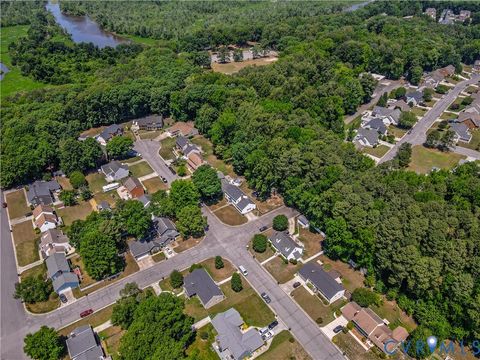 Tiny photo for 932 Germar Court, Colonial Heights, VA 23834 (MLS # 2613270)