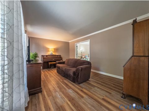 Tiny photo for 932 Germar Court, Colonial Heights, VA 23834 (MLS # 2613270)