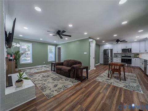 Tiny photo for 932 Germar Court, Colonial Heights, VA 23834 (MLS # 2613270)