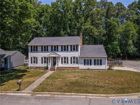 Photo of 932 Germar Court, Colonial Heights, VA 23834 (MLS # 2613270)