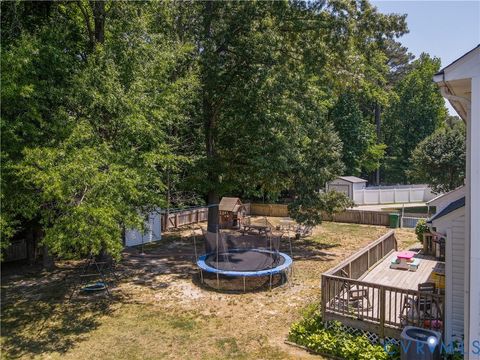 Tiny photo for 932 Germar Court, Colonial Heights, VA 23834 (MLS # 2613270)