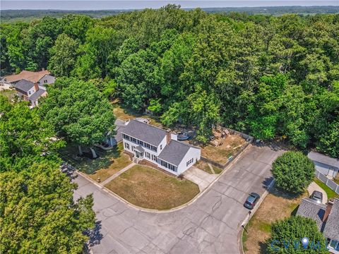 Tiny photo for 932 Germar Court, Colonial Heights, VA 23834 (MLS # 2613270)
