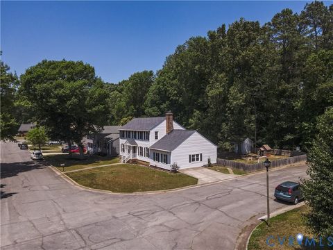 Tiny photo for 932 Germar Court, Colonial Heights, VA 23834 (MLS # 2613270)