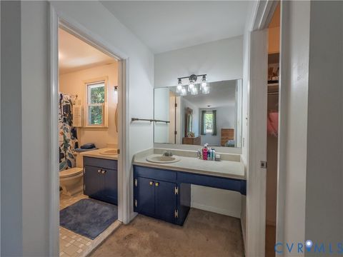 Tiny photo for 932 Germar Court, Colonial Heights, VA 23834 (MLS # 2613270)