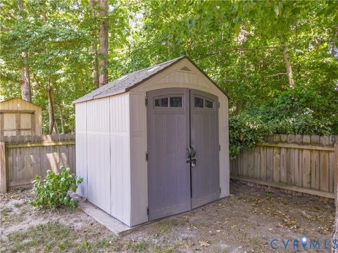 Tiny photo for 932 Germar Court, Colonial Heights, VA 23834 (MLS # 2613270)