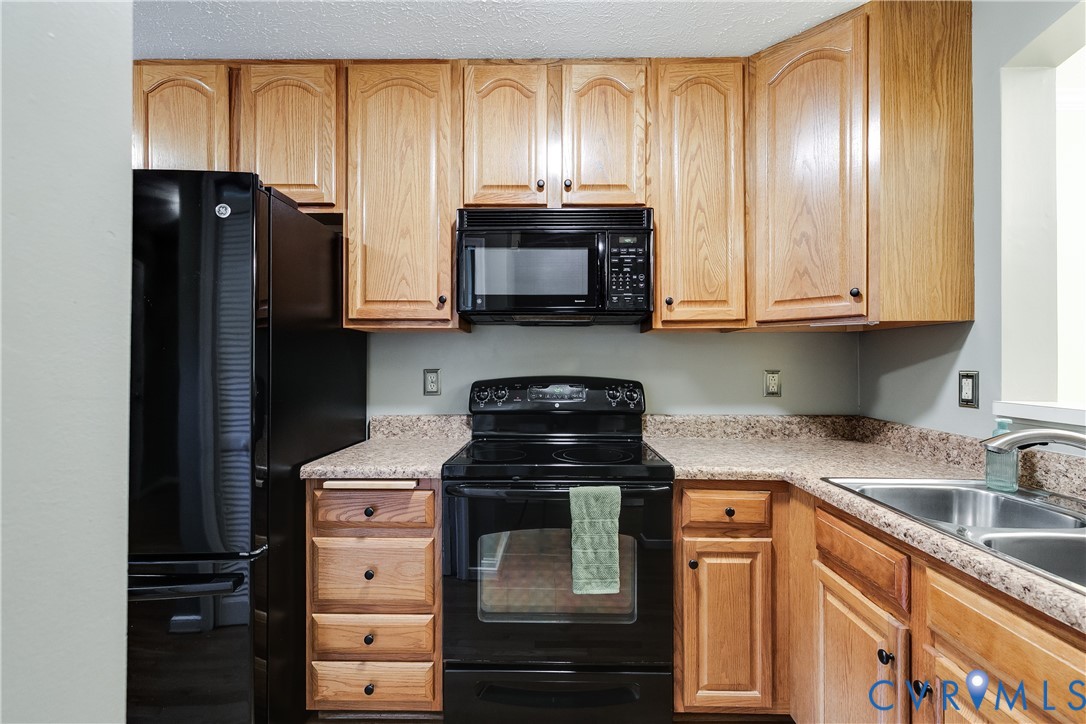 7051 Pine Orchard Court