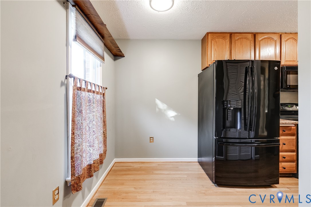 7051 Pine Orchard Court
