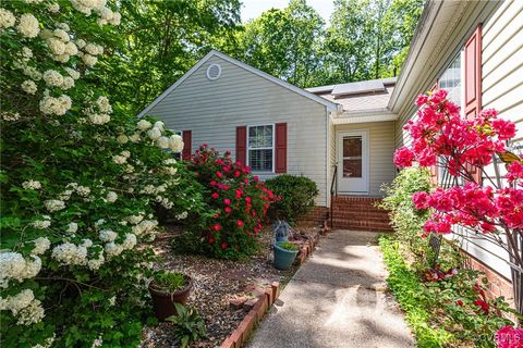 Photo of 4204 Birdella Drive, Williamsburg, VA 23188 (MLS # 2509636)