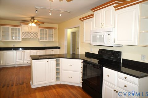 Tiny photo for 904 Forestview Drive, Colonial Heights, VA 23834 (MLS # 2605672)