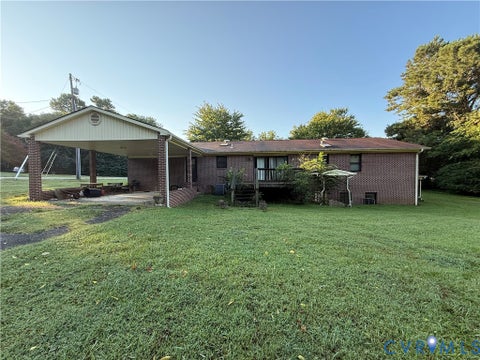 Photo of 304 W 6th Street, Chase City, VA 23924 (MLS # 2625342)
