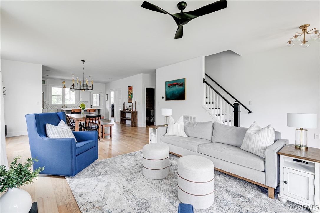 3013 Swanns Inn Crescent
