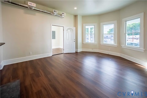 Tiny photo for 840 Commerce Street, Petersburg, VA 23803 (MLS # 2625067)
