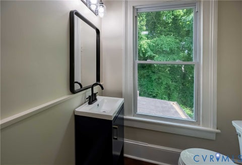 Tiny photo for 840 Commerce Street, Petersburg, VA 23803 (MLS # 2625067)