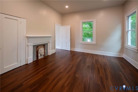 Tiny photo for 840 Commerce Street, Petersburg, VA 23803 (MLS # 2625067)