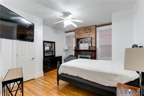 Tiny photo for 2523 W Main Street, Richmond, VA 23220 (MLS # 2624541)