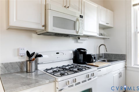 Tiny photo for 2523 W Main Street, Richmond, VA 23220 (MLS # 2624541)