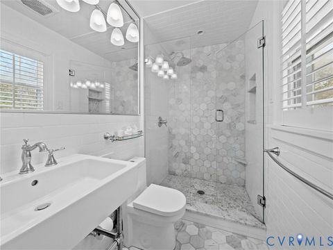 Tiny photo for 219 Queen Charlotte Road, Richmond, VA 23221 (MLS # 2608134)