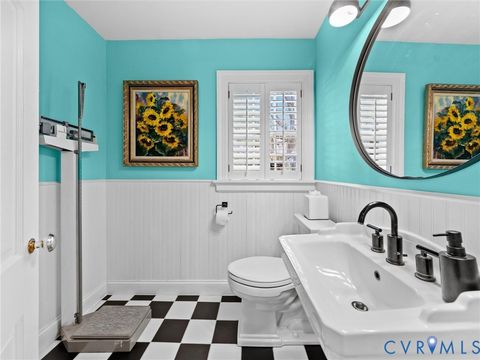 Tiny photo for 219 Queen Charlotte Road, Richmond, VA 23221 (MLS # 2608134)