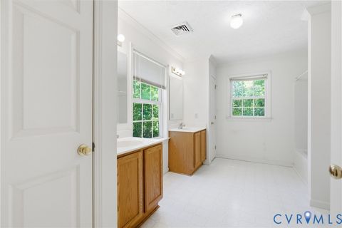 Tiny photo for 56 Victory Lane, Farmville, VA 23966 (MLS # 2612248)