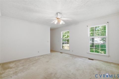 Tiny photo for 56 Victory Lane, Farmville, VA 23966 (MLS # 2612248)