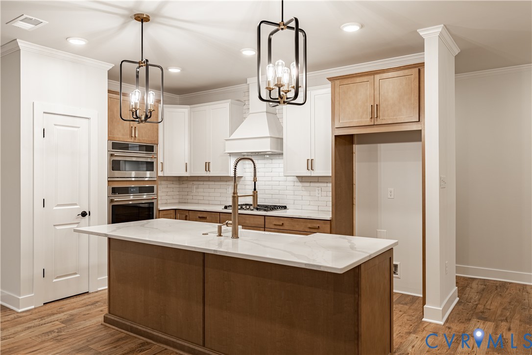 16421 Creekstone Point Avenue