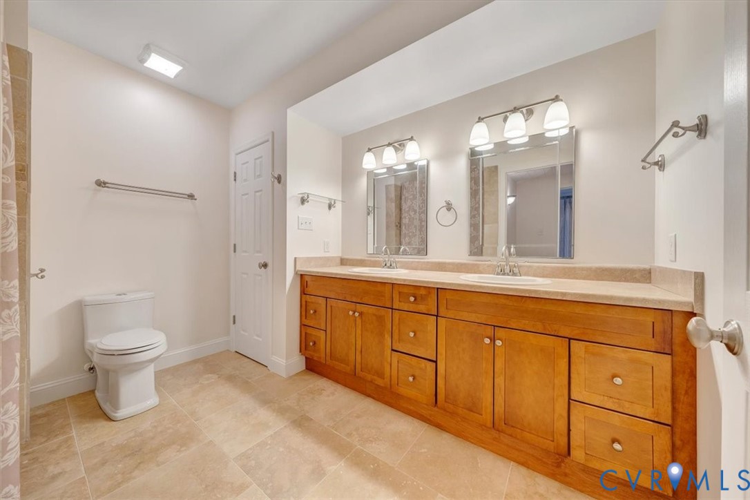 Farmville, Virginia 23901, United States, 3 Bedrooms Bedrooms, ,3 BathroomsBathrooms,Residential,Active,256829