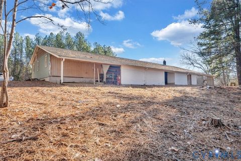 Tiny photo for 780 Dry Bridge Road, Farmville, VA 23901 (MLS # 2533366)