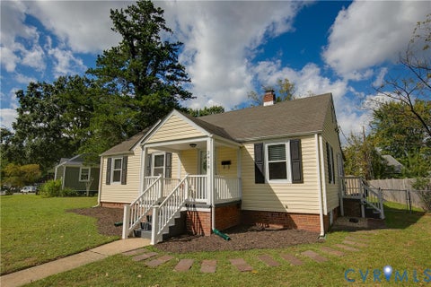 Tiny photo for 2418 Bransford Drive, Henrico, VA 23228 (MLS # 2627162)