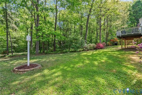 Tiny photo for 5901 Eastbluff Court, Midlothian, VA 23112 (MLS # 2610081)