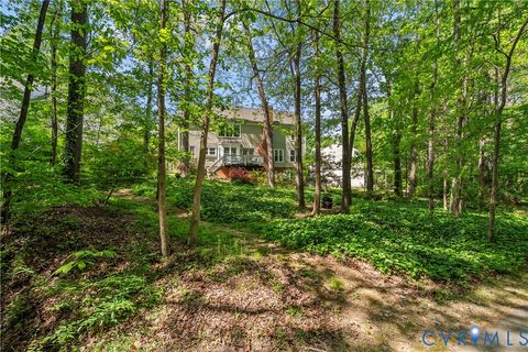 Tiny photo for 5901 Eastbluff Court, Midlothian, VA 23112 (MLS # 2610081)