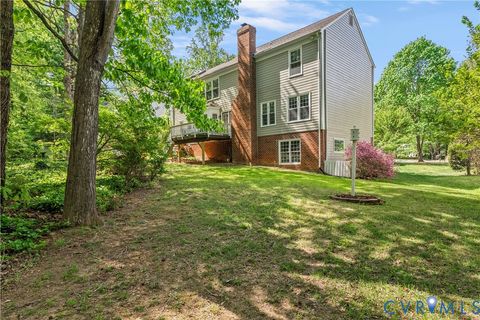 Tiny photo for 5901 Eastbluff Court, Midlothian, VA 23112 (MLS # 2610081)