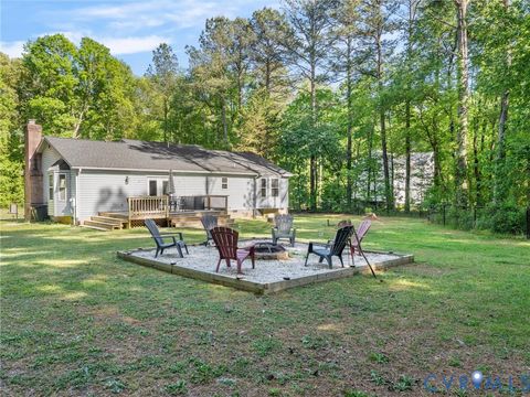 Tiny photo for 8576 Gibbs Lane, Richmond, VA 23231 (MLS # 2613867)